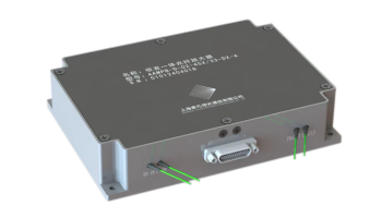 星载激光通讯用双通道光纤放大器2